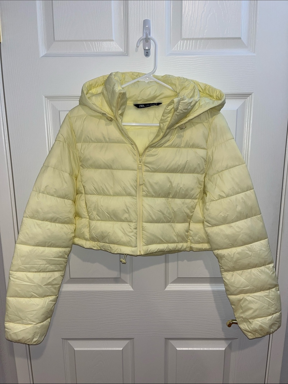 Zara Pale Yellow Cropped Hooded Puffer Jacket